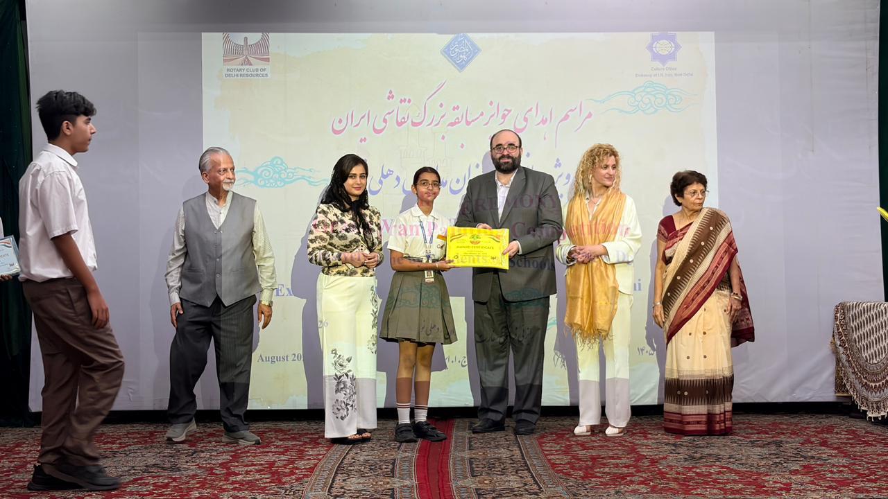 Mayoor School Students Shine at SKE-4 Art Competition!